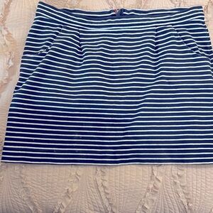 Navy and white stripped mini skirt with pockets